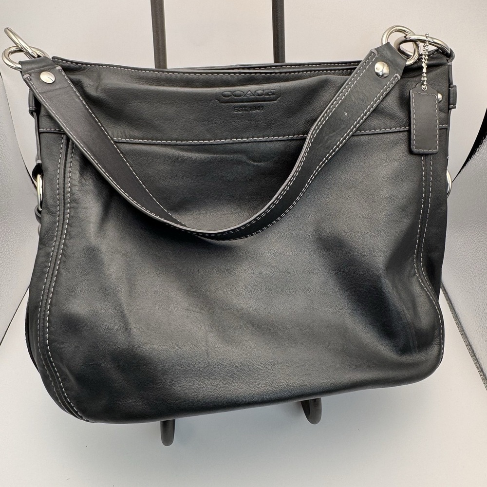 Coach Black Zoe Purse Bag Large Leather Single Strap & Silver hardware Accents - Picture 7 of 13